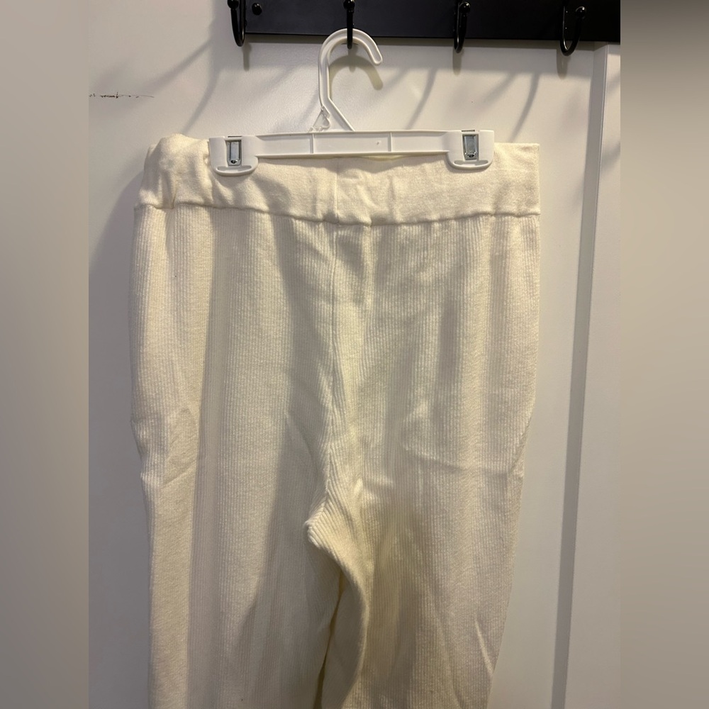 Calia by Carrie Underwood Soft Ribbed Jogger Pants - Picture 9 of 9